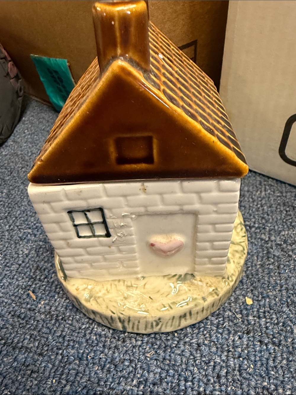 Ceramic Cottage Trinket Jar - White & Brown